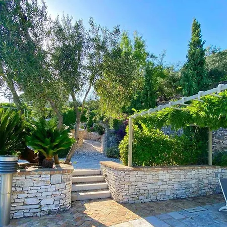 Paleopetres Marnie - Private Pool - Sea Views - Nissaki - North East Coast -