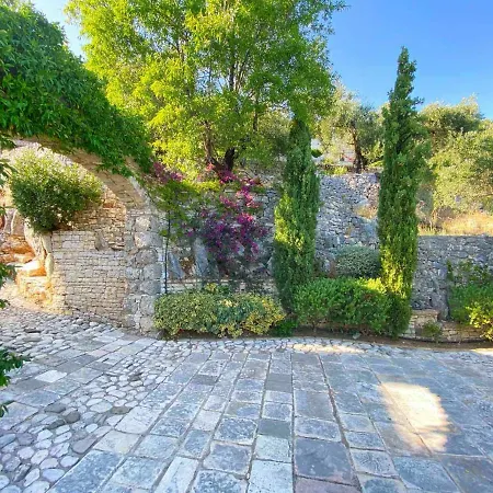 Paleopetres Marnie - Private Pool - Sea Views - Nissaki - North East Coast - Nisaki (Corfu)