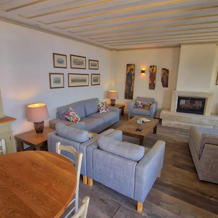 Villa Paleopetres Marnie - Private Pool - Sea Views - Nissaki - North East Coast -
