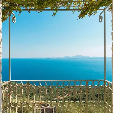 Paleopetres Marnie - Private Pool - Sea Views - Nissaki - North East Coast - Villa Niszáki