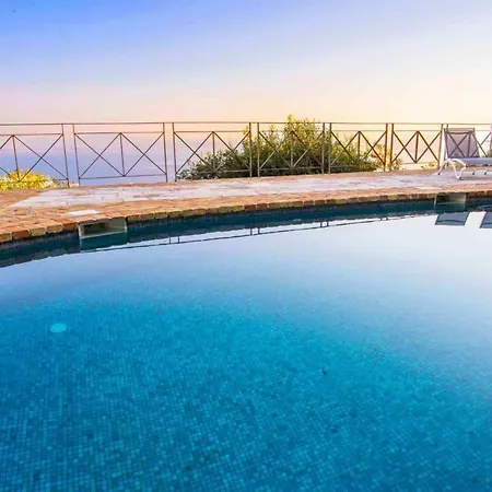Villa Paleopetres Marnie - Private Pool - Sea Views - Nissaki - North East Coast - Niszáki