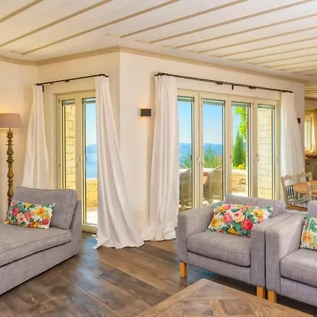 Paleopetres Marnie - Private Pool - Sea Views - Nissaki - North East Coast -