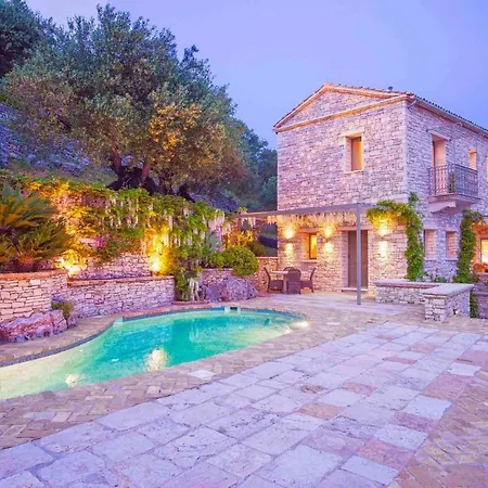 Paleopetres Marnie - Private Pool - Sea Views - Nissaki - North East Coast - ヴィラ *