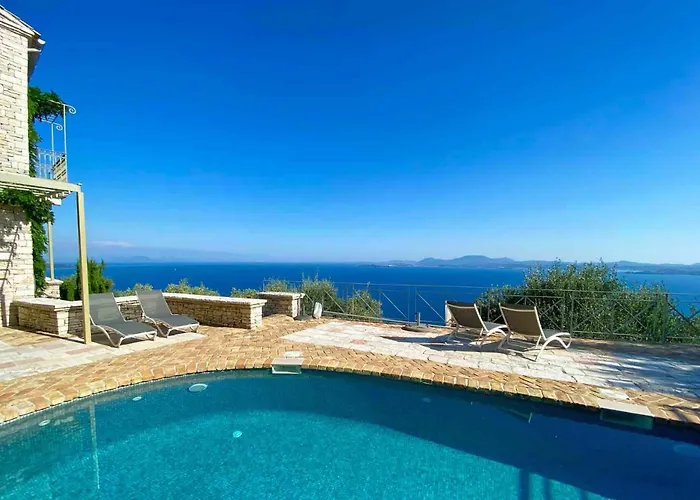 Villa Paleopetres Marnie - Private Pool - Sea Views - Nissaki - North East Coast -
