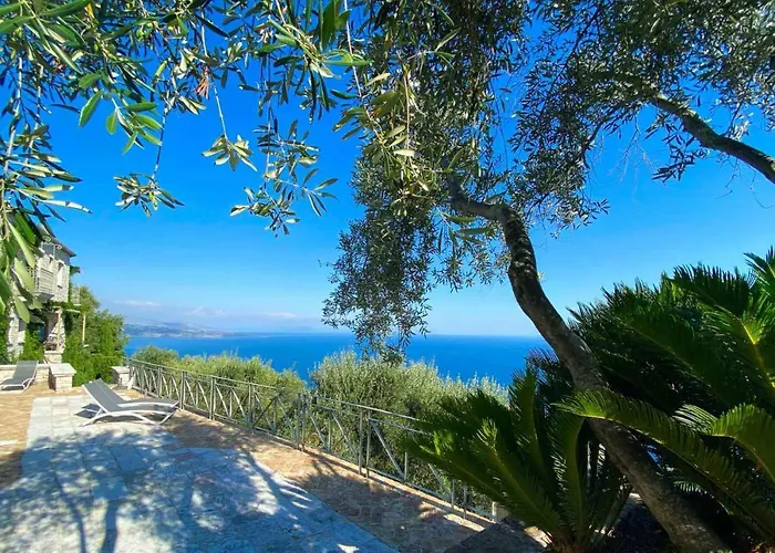 Paleopetres Marnie - Private Pool - Sea Views - Nissaki - North East Coast -