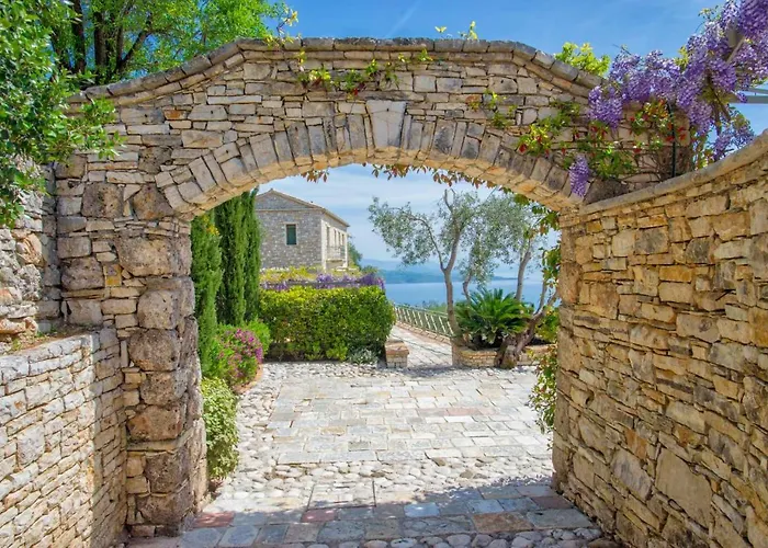 Paleopetres Marnie - Private Pool - Sea Views - Nissaki - North East Coast - ヴィラ