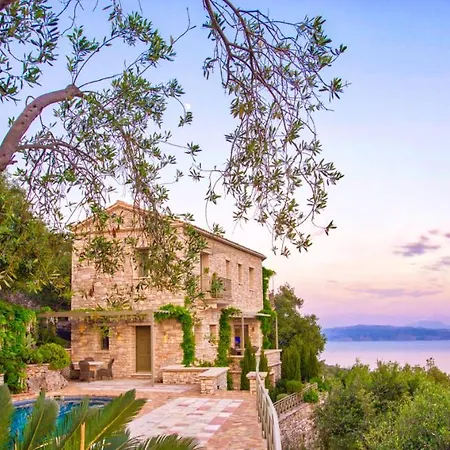 Вилла Paleopetres Marnie - Private Pool - Sea Views - Nissaki - North East Coast - *